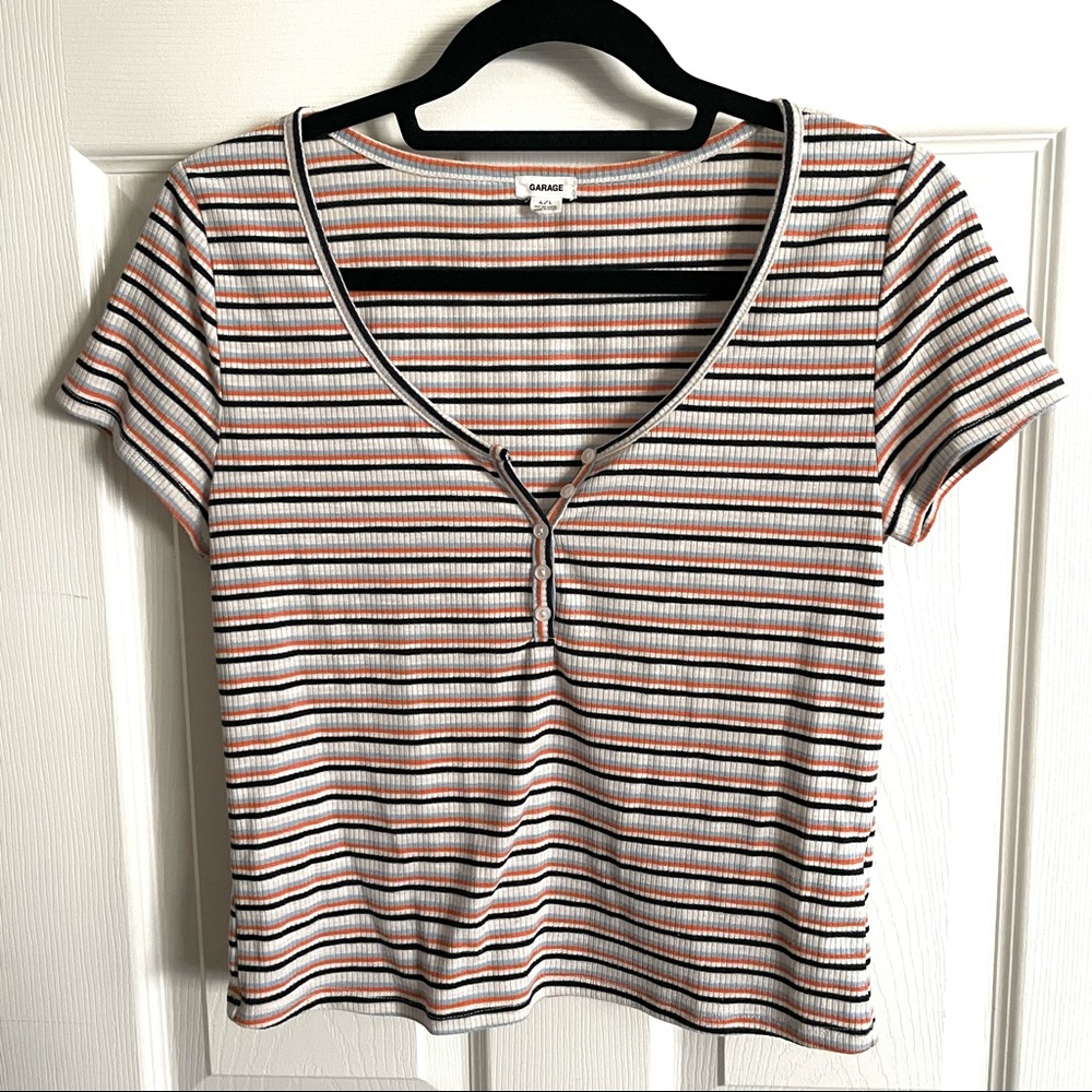 Garage cropped t-shirt